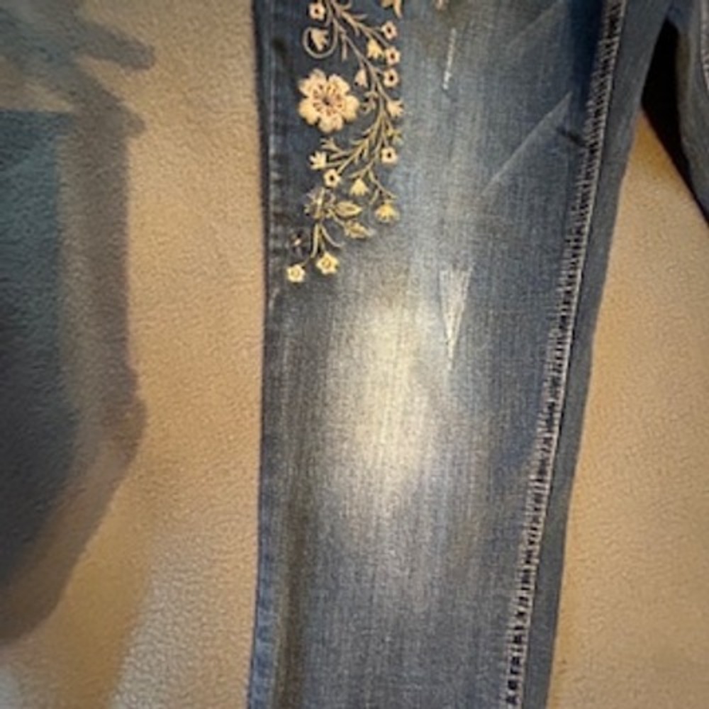 Vintage America Blues Bestie Jeans Skinny Floral Embroidered Denim Size 8/29 R - Picture 13 of 15